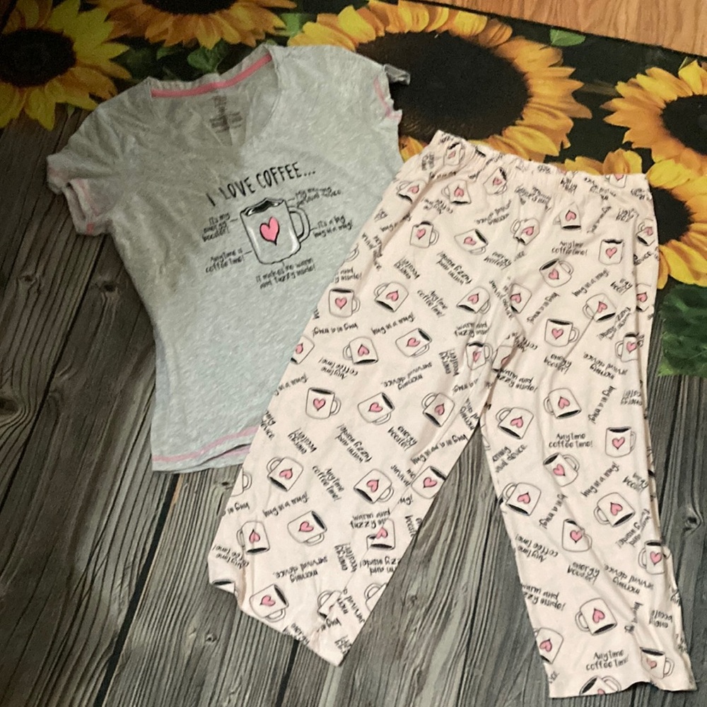Secret Treasures Gray and Pink Pajama Set